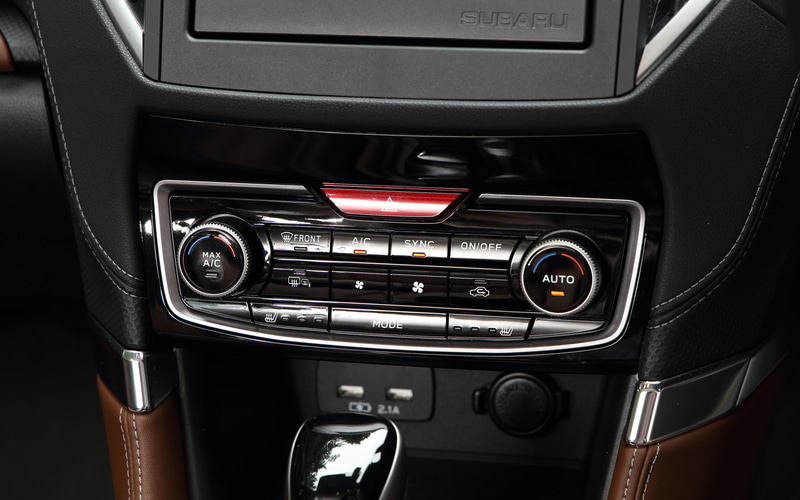 エアコン関連の物理スイッチ