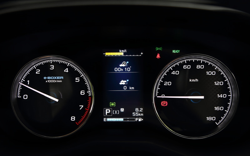 メーター内のマルチインフォメーションディスプレイ表示パターン