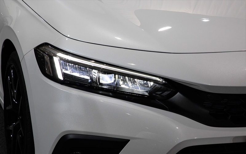 ハイビーム点灯