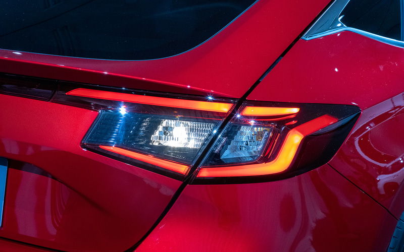 バックランプ点灯