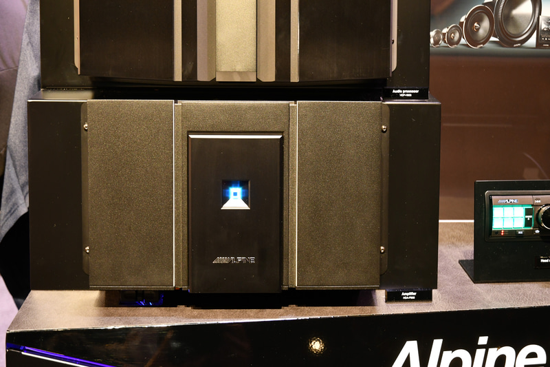 パワーアンプ「HDA-F900」