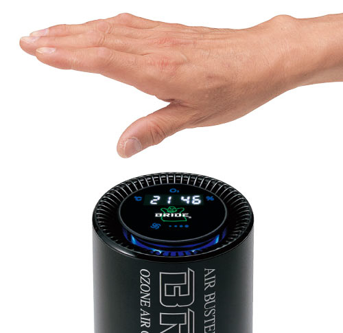 運転・停止の切り替えなどは非接触で行なえる