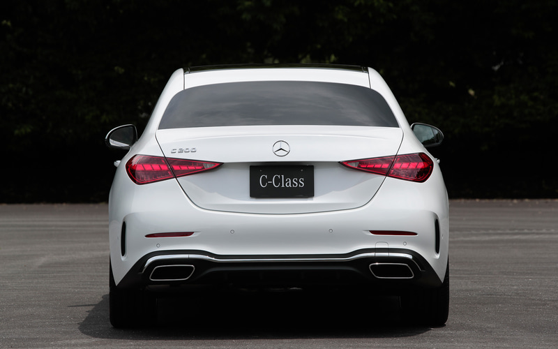 全幅の拡大は10mmと全長の65mm伸長は欧州参考値となっている