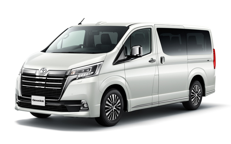 G（ホワイトパールクリスタルシャイン）