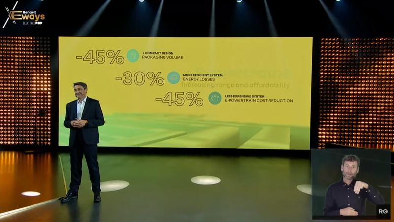 Brunet氏のプレゼンテーションの様子と使用されたスライド資料