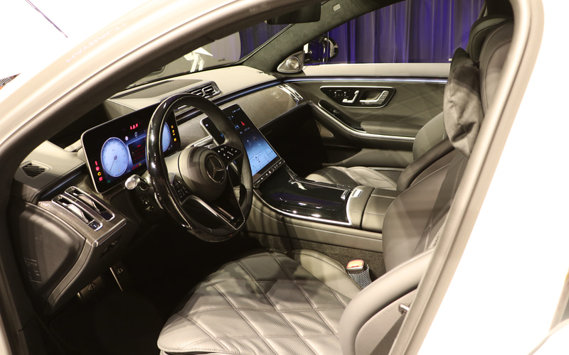 インテリアカラーはブラック