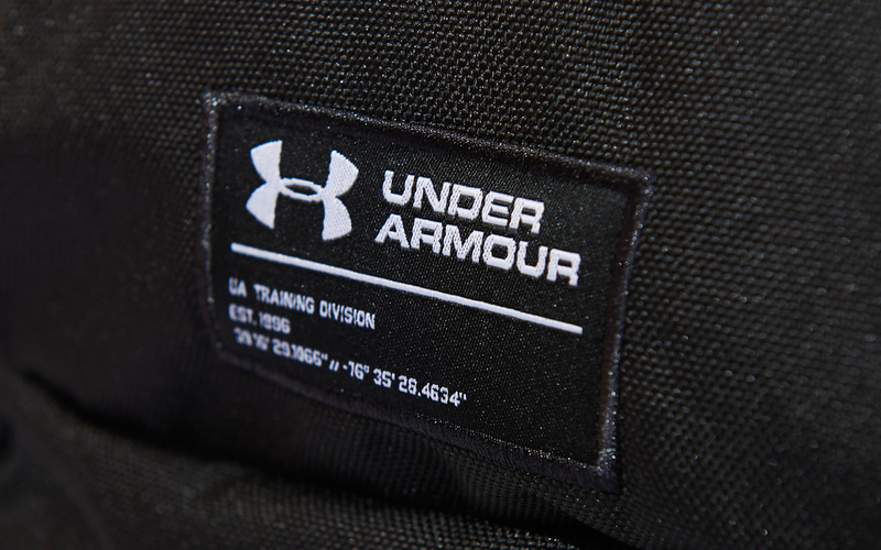ARTA×UNDER ARMOURのコラボレーションが実現
