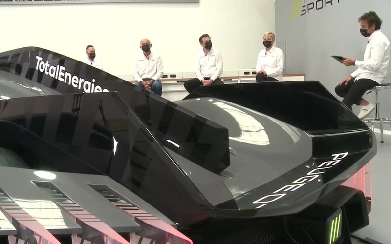 リアウイングの代わりになるような空力デバイスはある