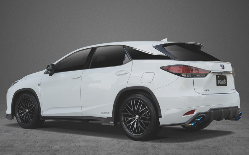 TOM'S レクサス RX ノーマルフェンダー仕様