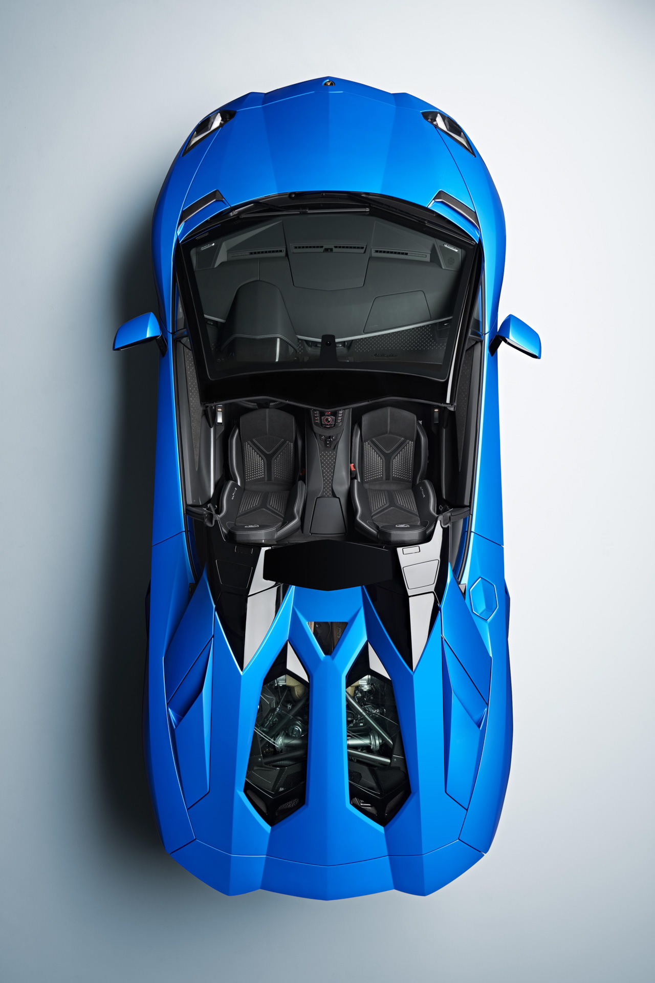 アヴェンタドール LP780-4 Ultimaeのロードスターモデル