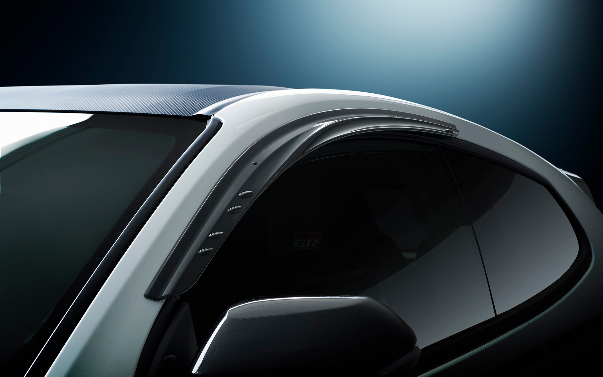 GR ヤリス用「GR スポーツサイドバイザー」