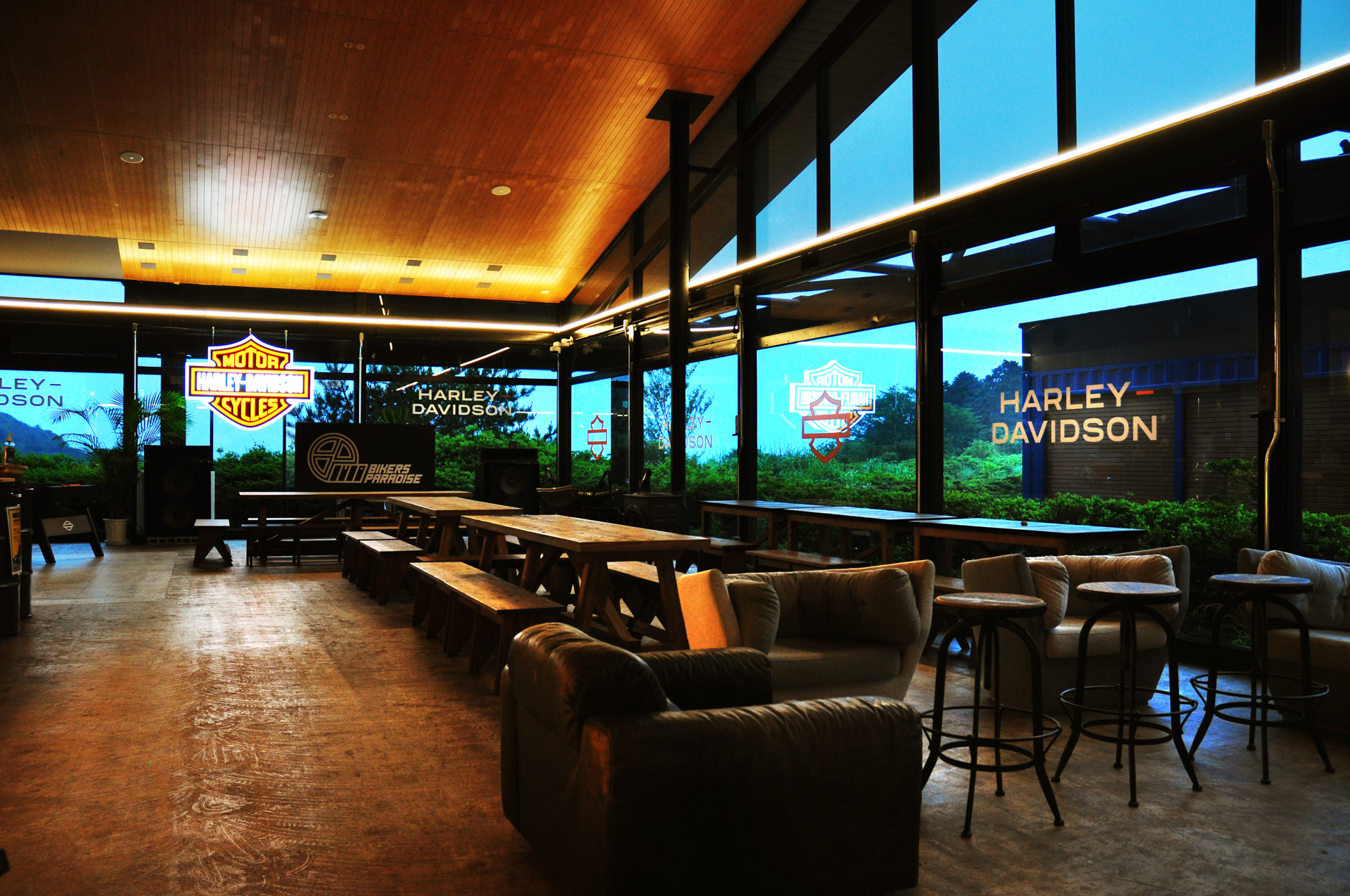 バイカーズパラダイス南箱根で開催中の「Harley Month」