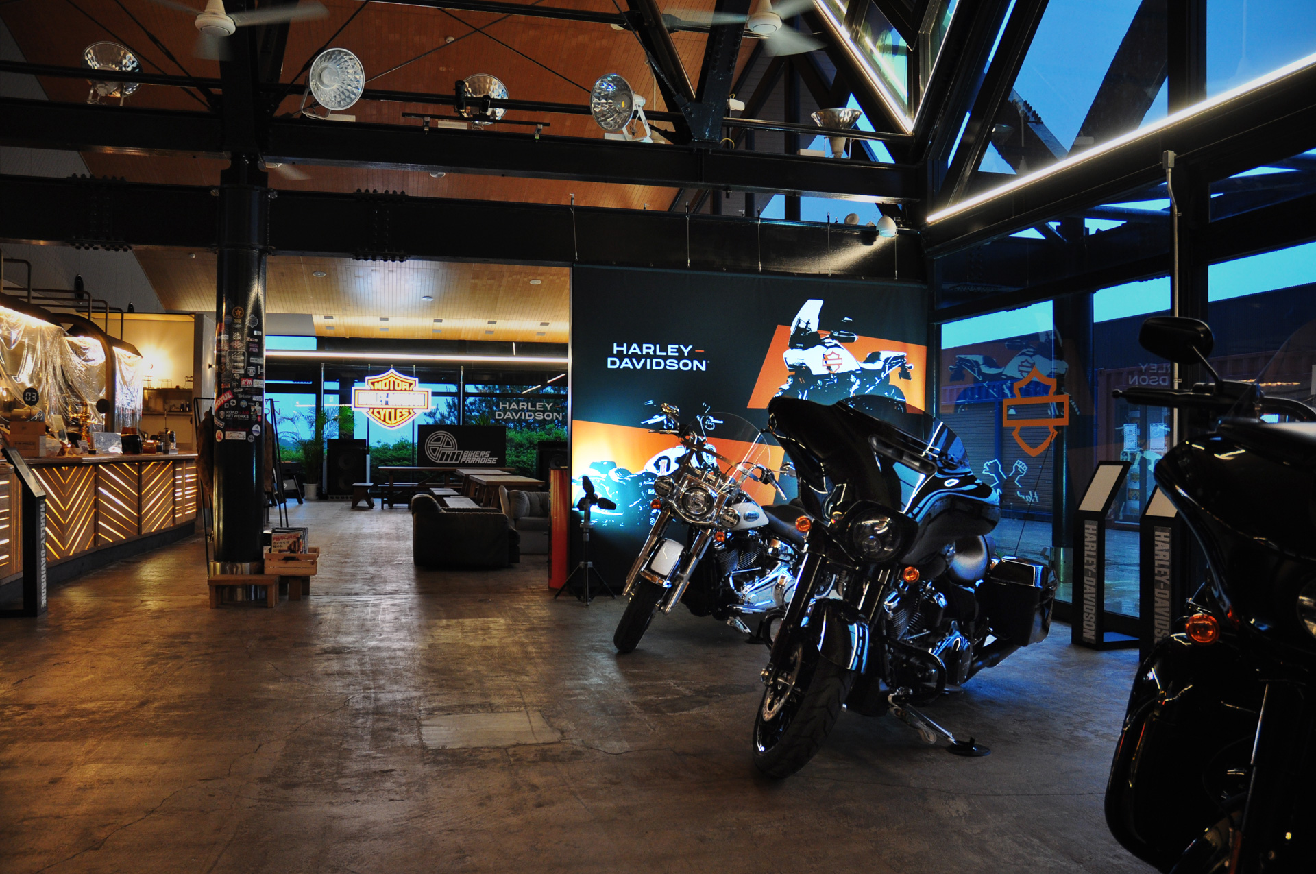 バイカーズパラダイス南箱根で開催中の「Harley Month」