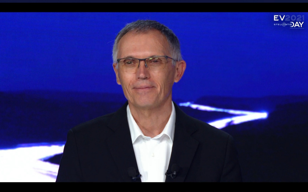 ステランティス CEO（最高経営責任者） カルロス・タバレス氏