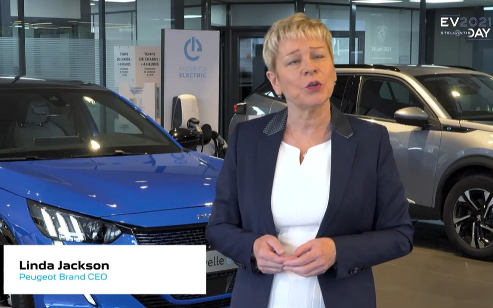 プジョーブランドCEO リンダ・ジャクソン氏