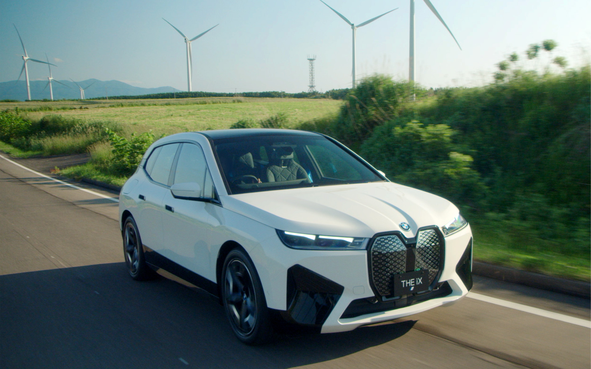 新型BEV「iX（アイエックス）」