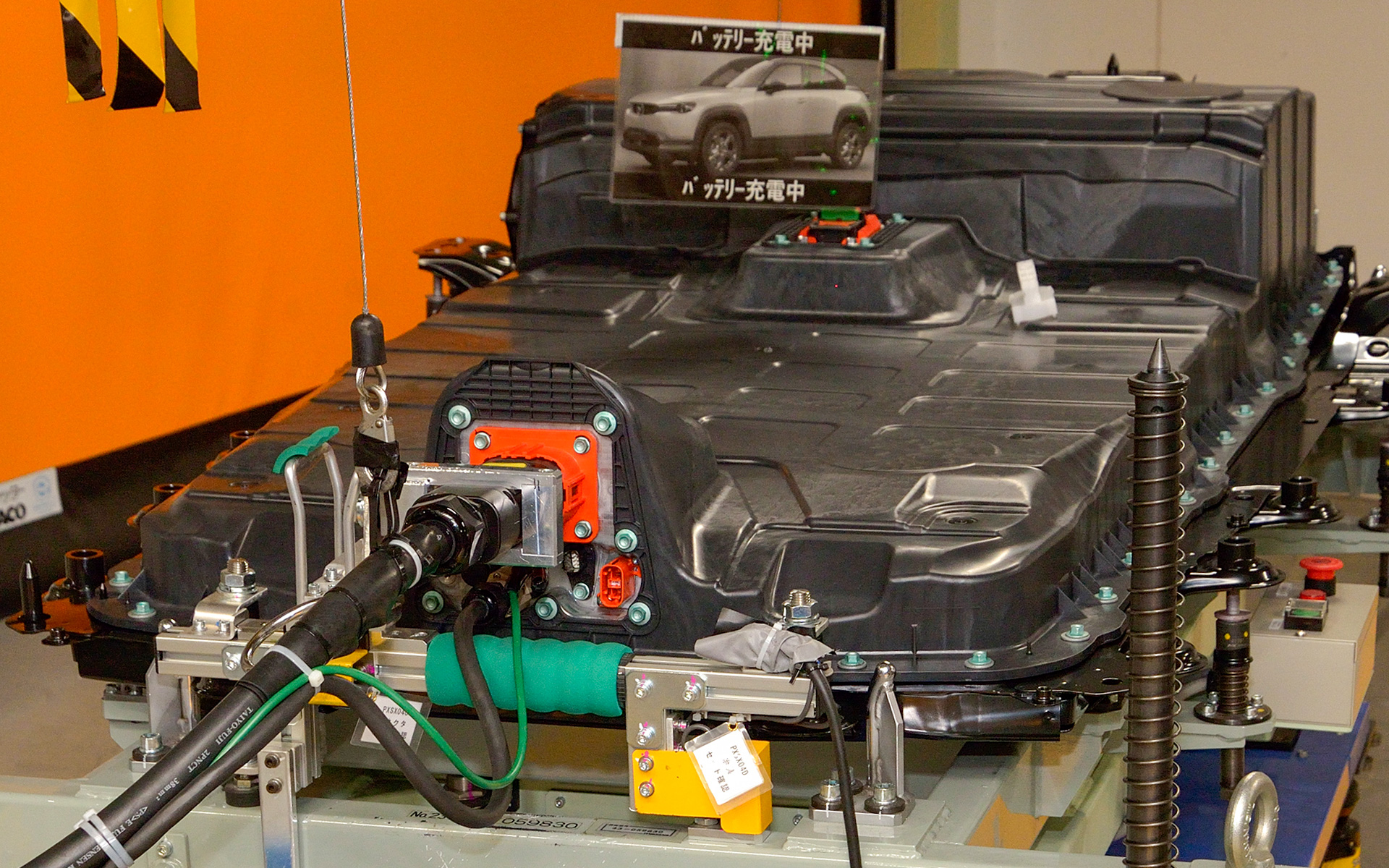 EVバッテリー充電設備