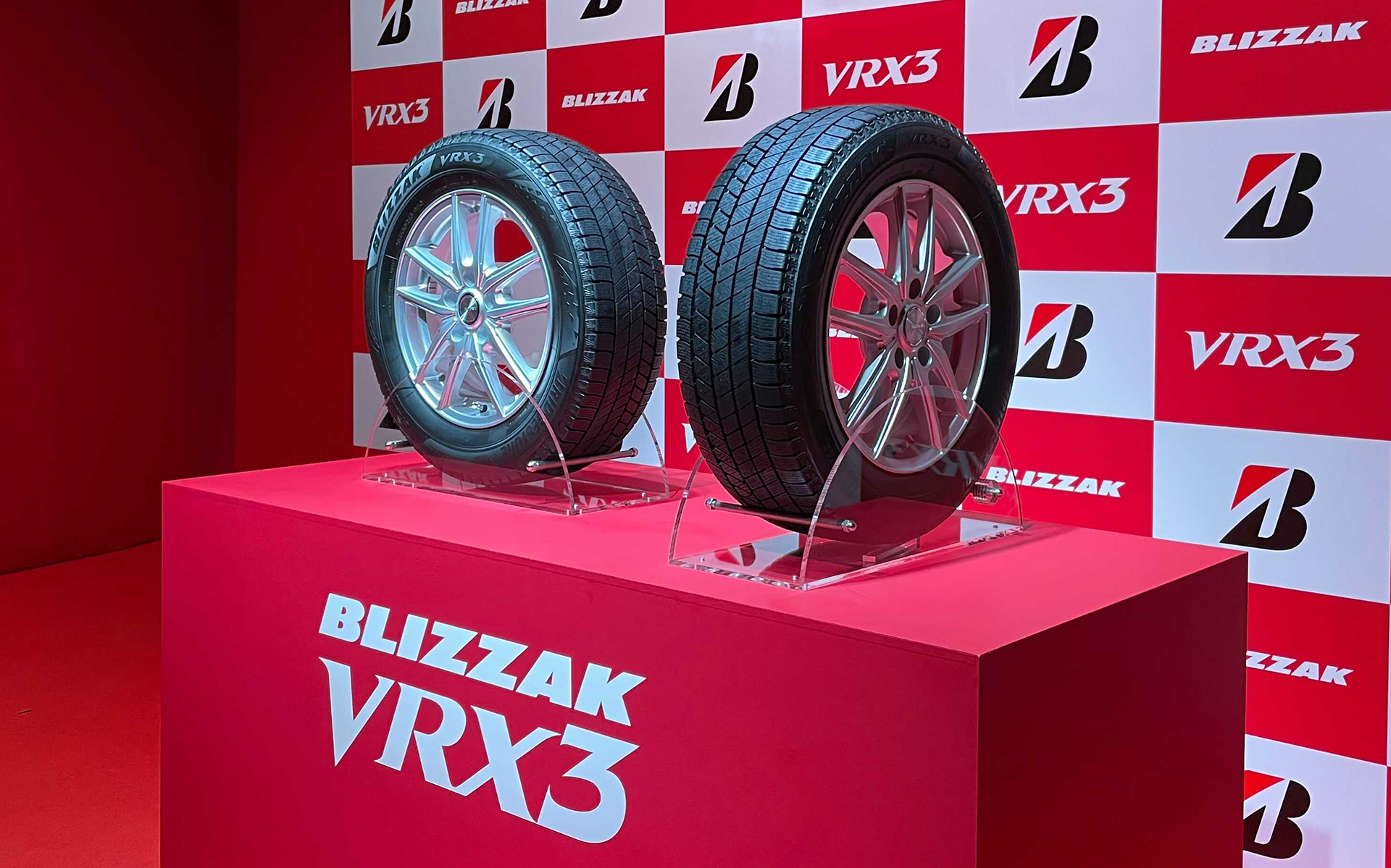 乗用車用の新しいスタッドレスタイヤ「BLIZZAK VRX3（ブリザック ヴイアールエックススリー）」
