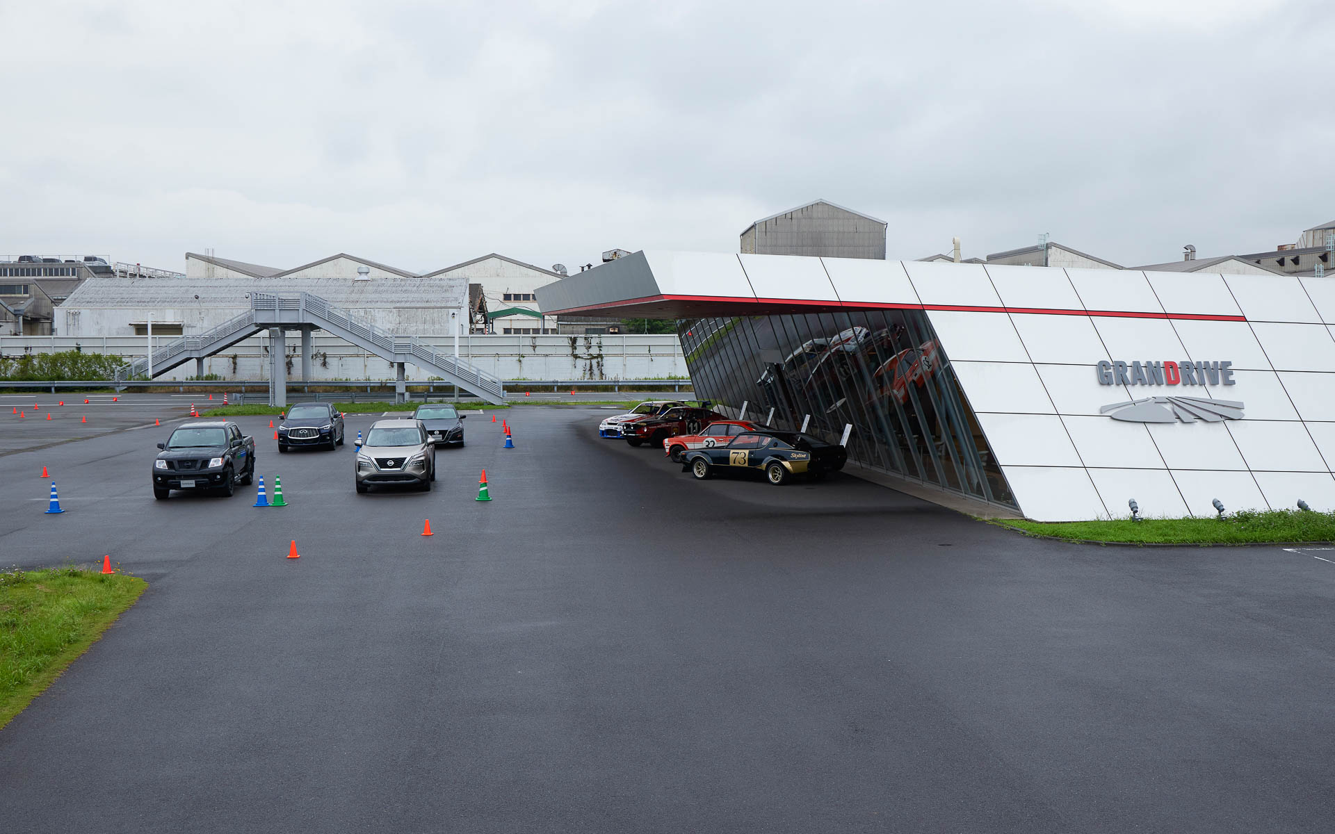 試乗したのは神奈川県は追浜にある日産の試験場、グランドライブ