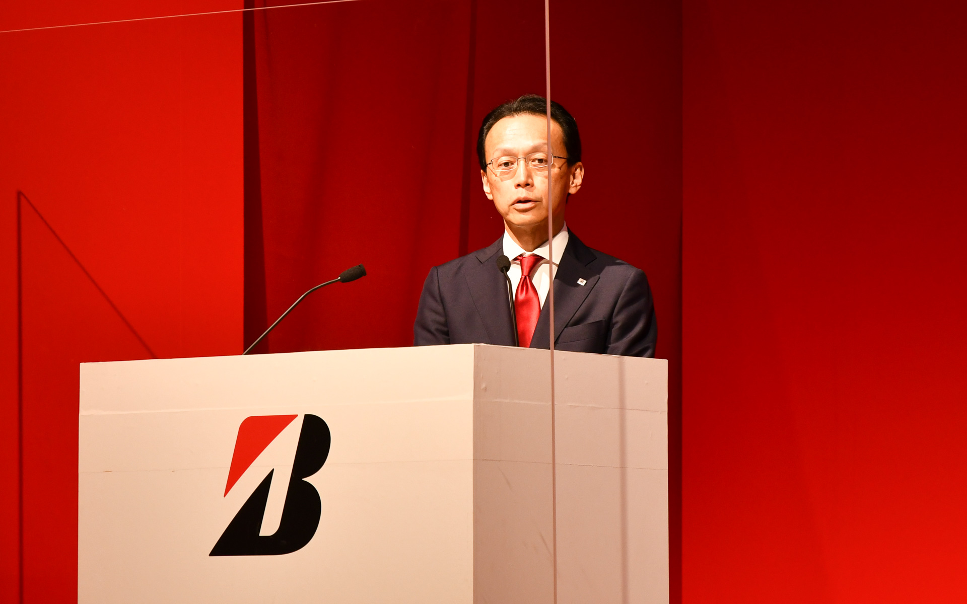 株式会社ブリヂストン 常務役員 製品開発管掌 草野亜希夫氏