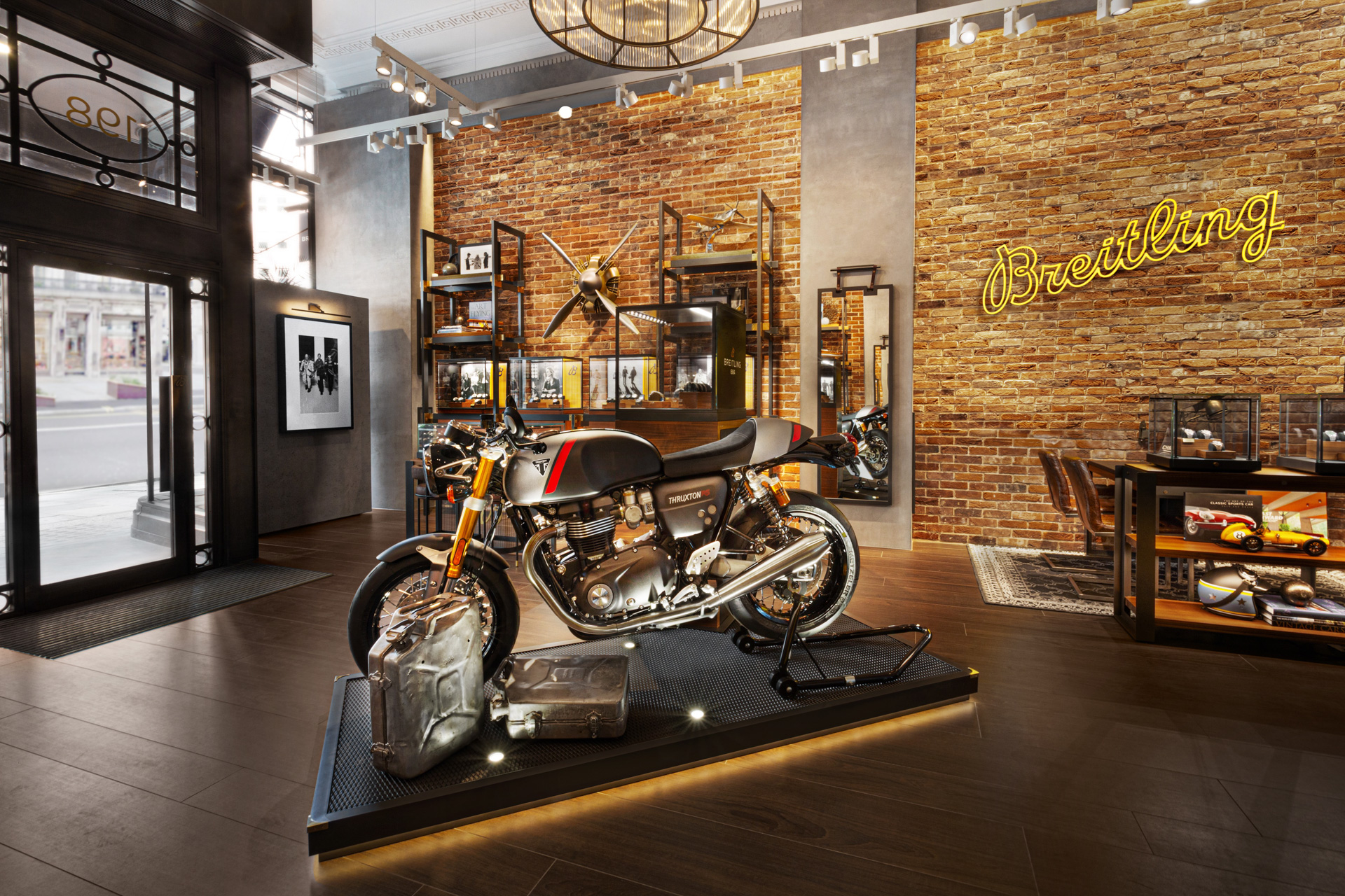 Breitling x Triumph_Breitling Townhouse London