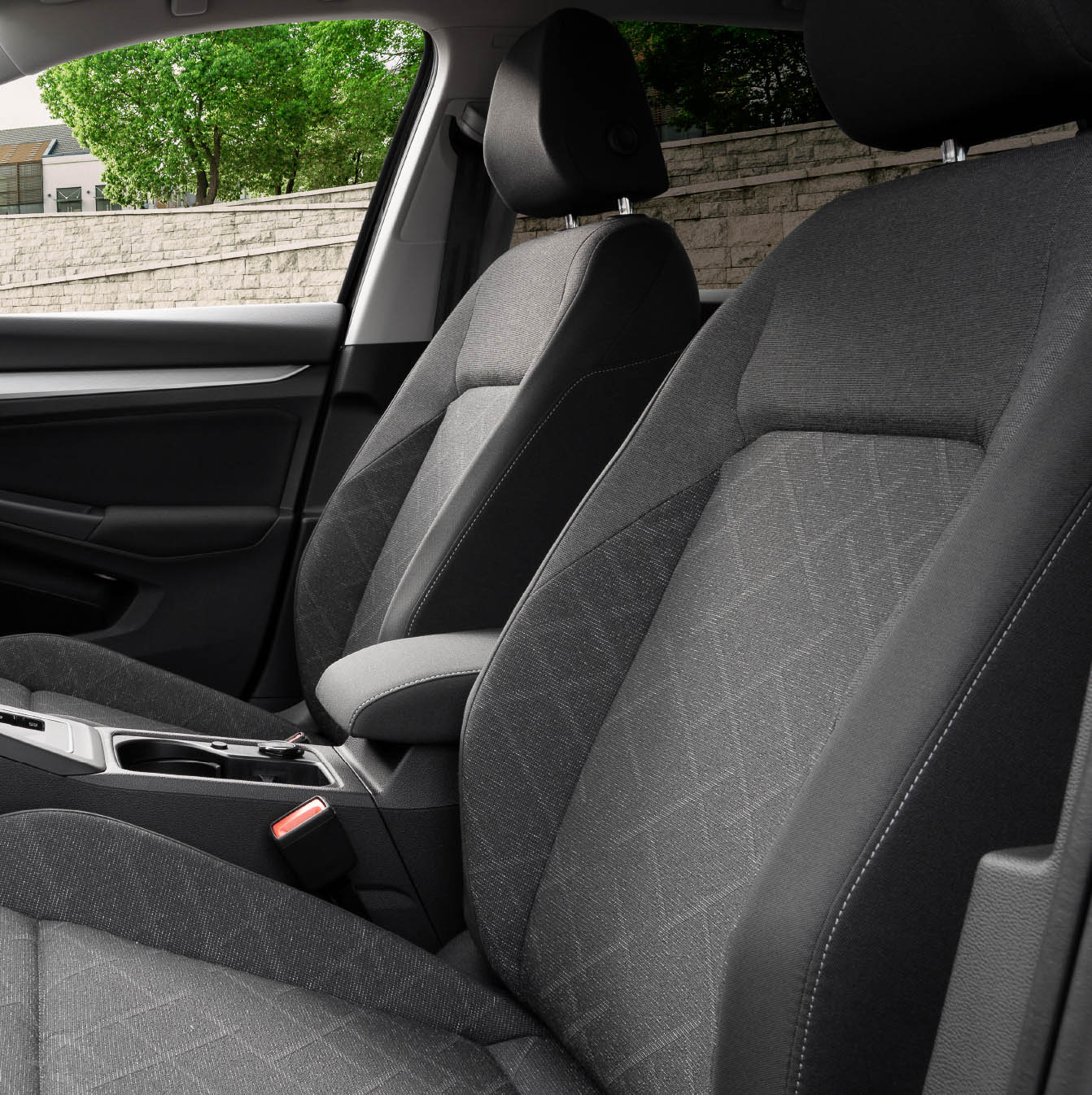 ゴルフ ヴァリアント eTSI Active