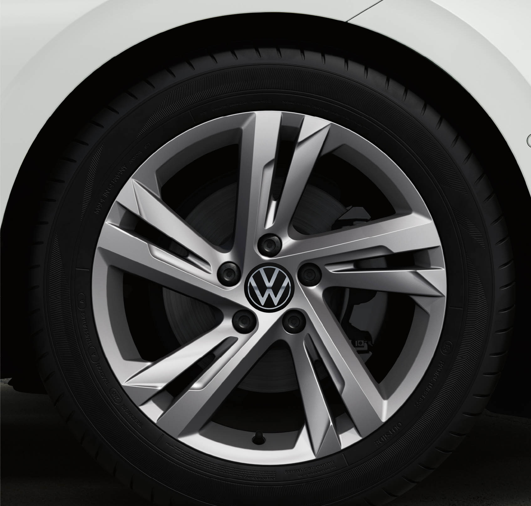 ゴルフ ヴァリアント eTSI R-Line