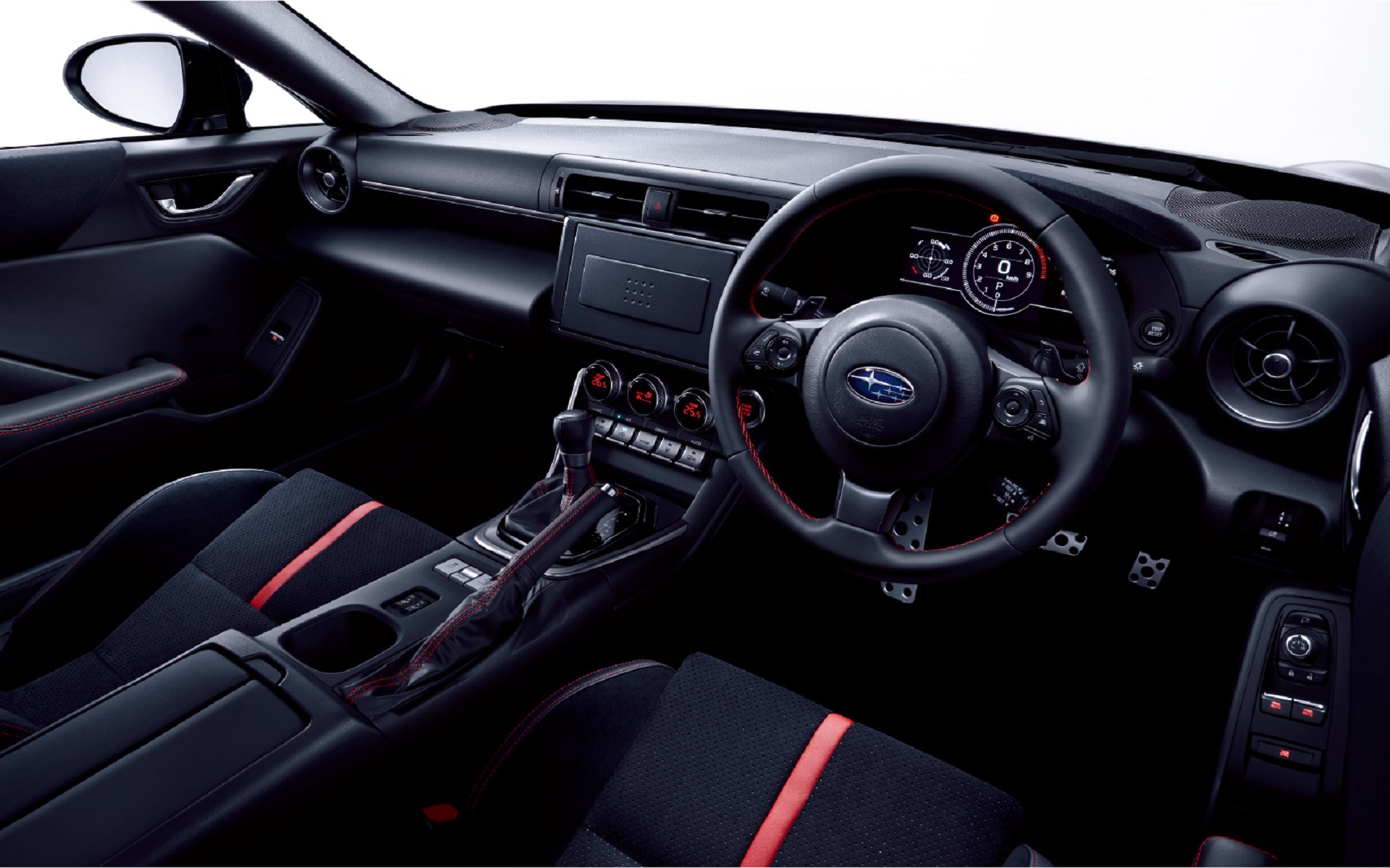 新型BRZインテリア。写真はSグレード