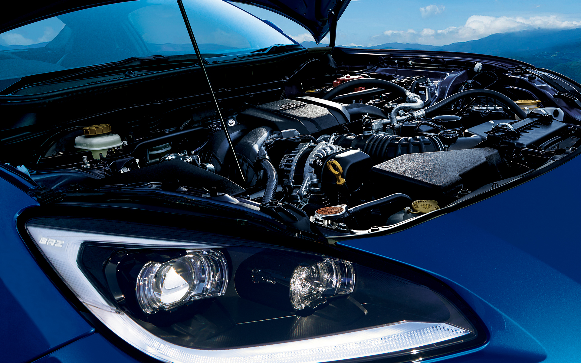 水平対向2.4リッターエンジンを搭載