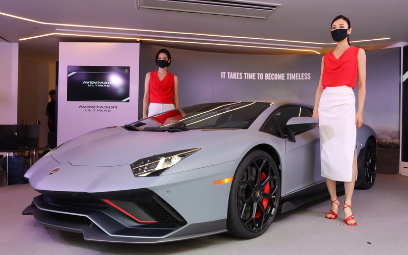 ランボルギーニ、最後のV12エンジン搭載モデル「アヴェンタドール LP
