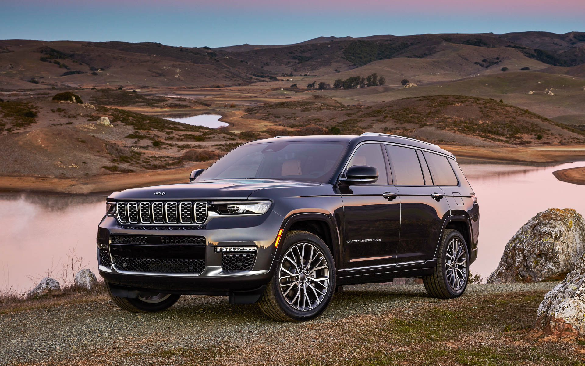 新型「グランドチェロキー」