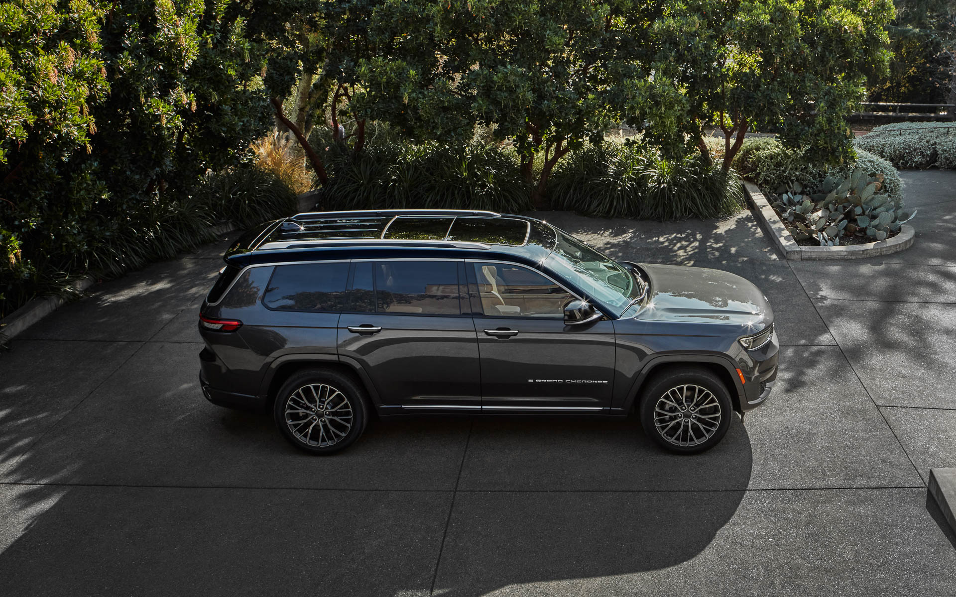 新型グランドチェロキー