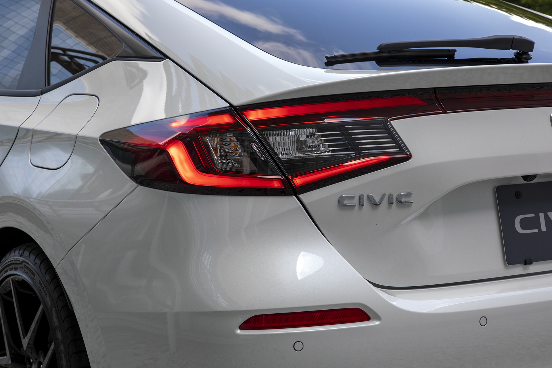 スモールランプ点灯時