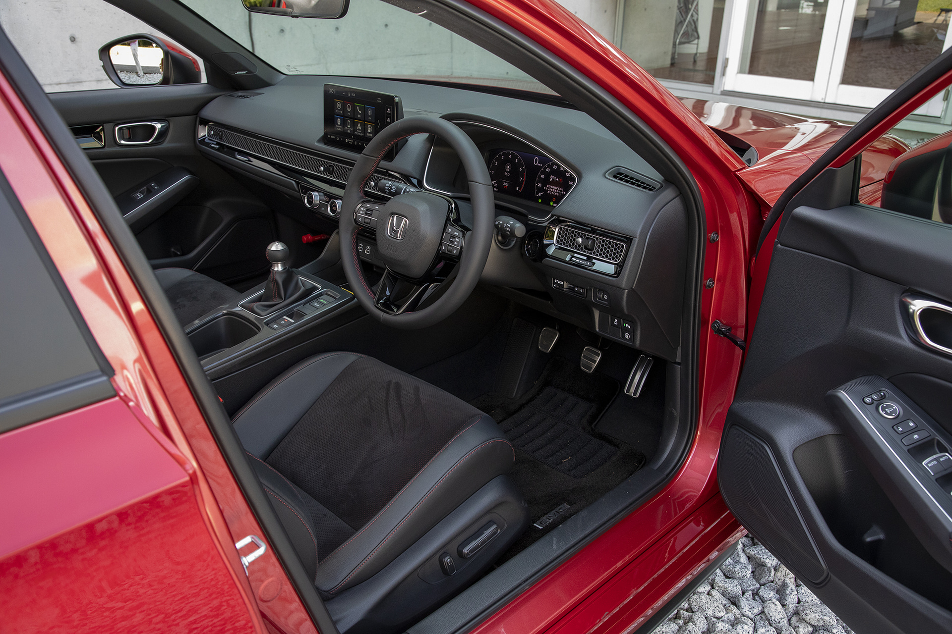 EX、6速MT車のインテリア