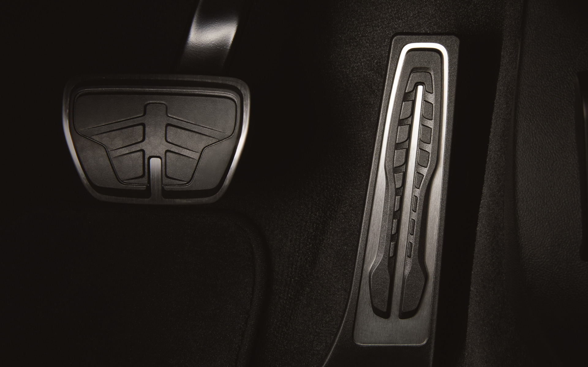 スポーツアクセルペダル、スポーツブレーキペダル