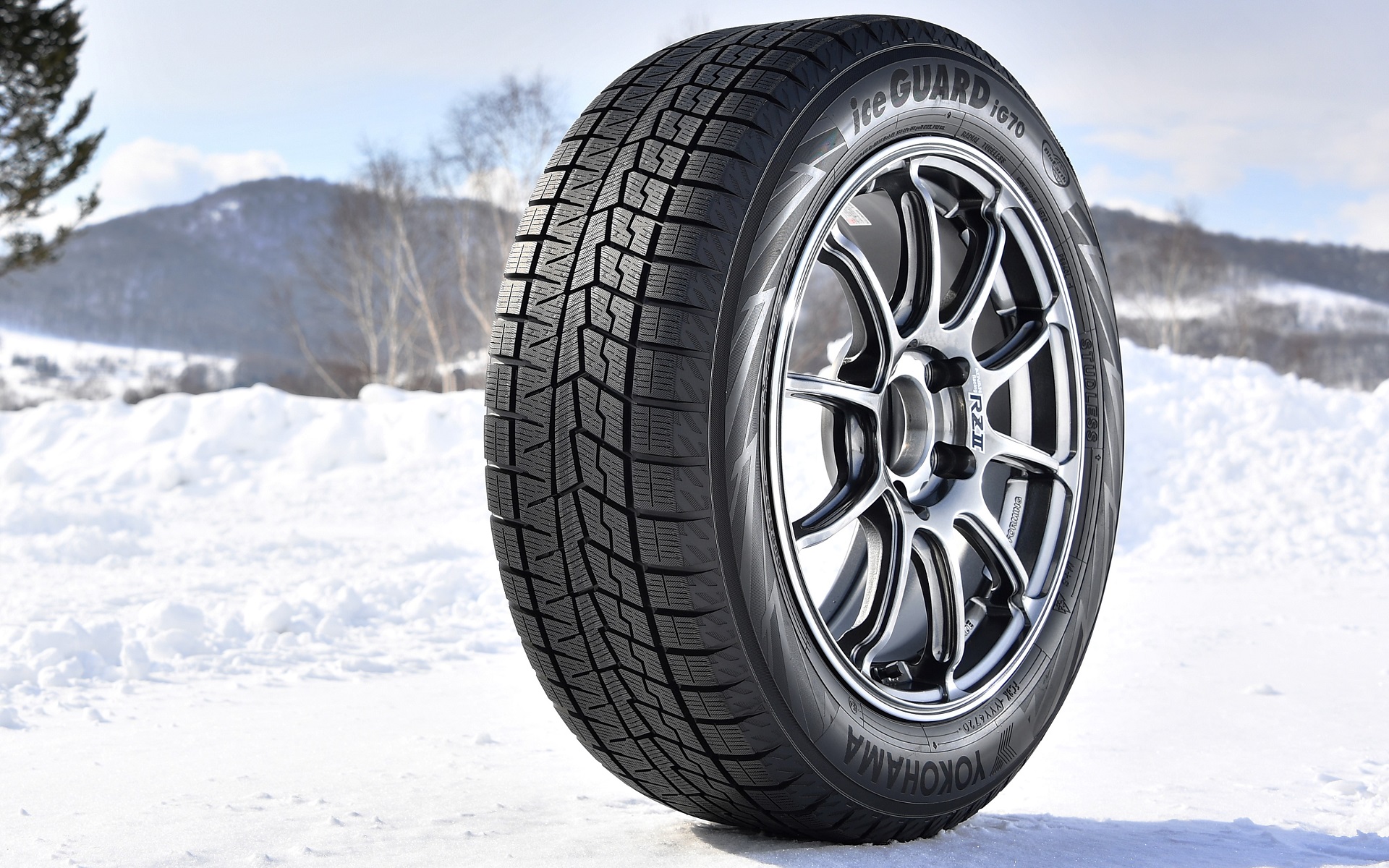 発売サイズは155/65R13 73Q～245/40R20 95Qの全89サイズ