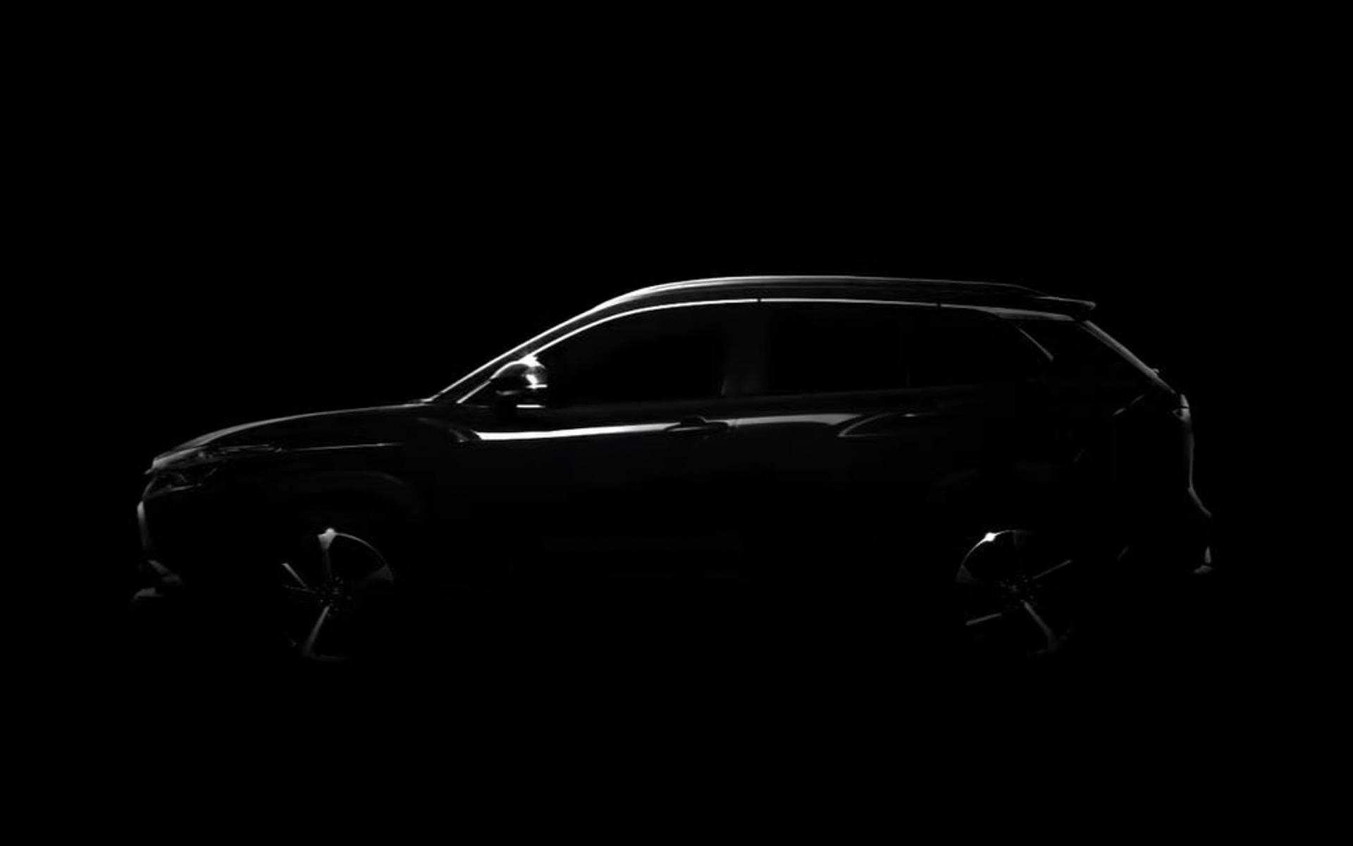 カローラシリーズの世界累計販売5000万台達成記念の映像にSUVモデルが登場