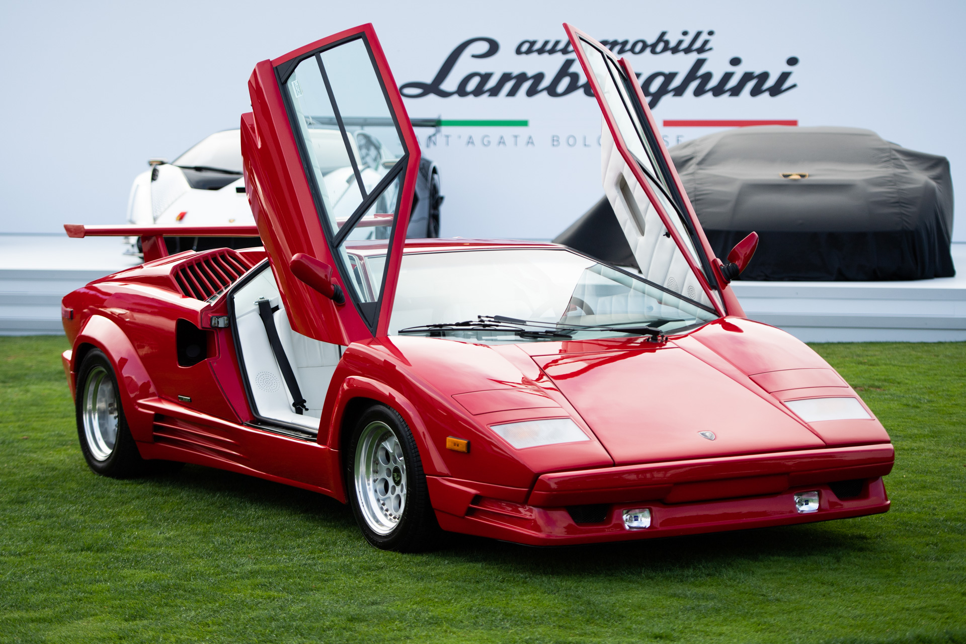 新型モデル「カウンタック（Countach） LPI 800-4」のローンチイベント