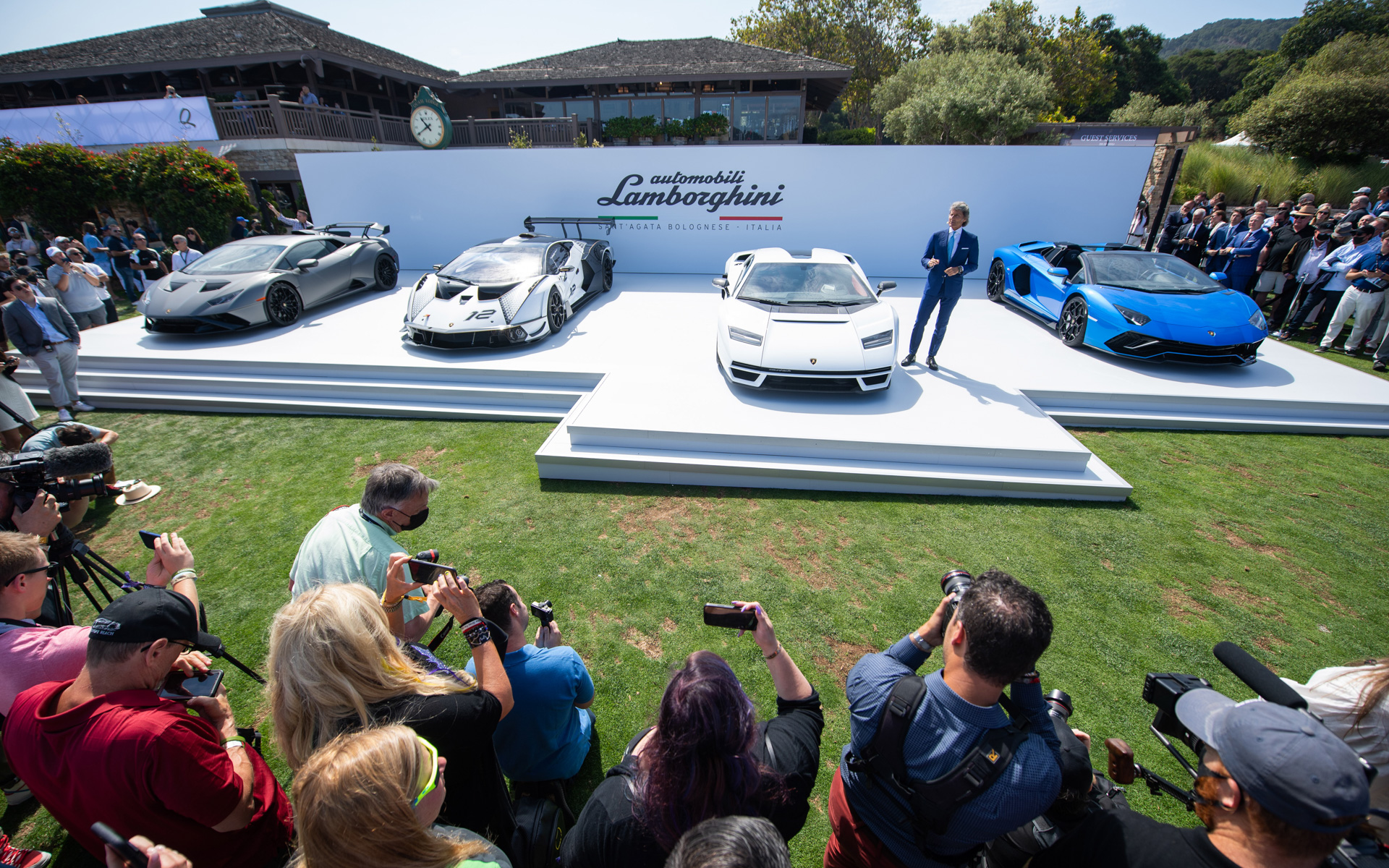 新型モデル「カウンタック（Countach） LPI 800-4」のローンチイベント