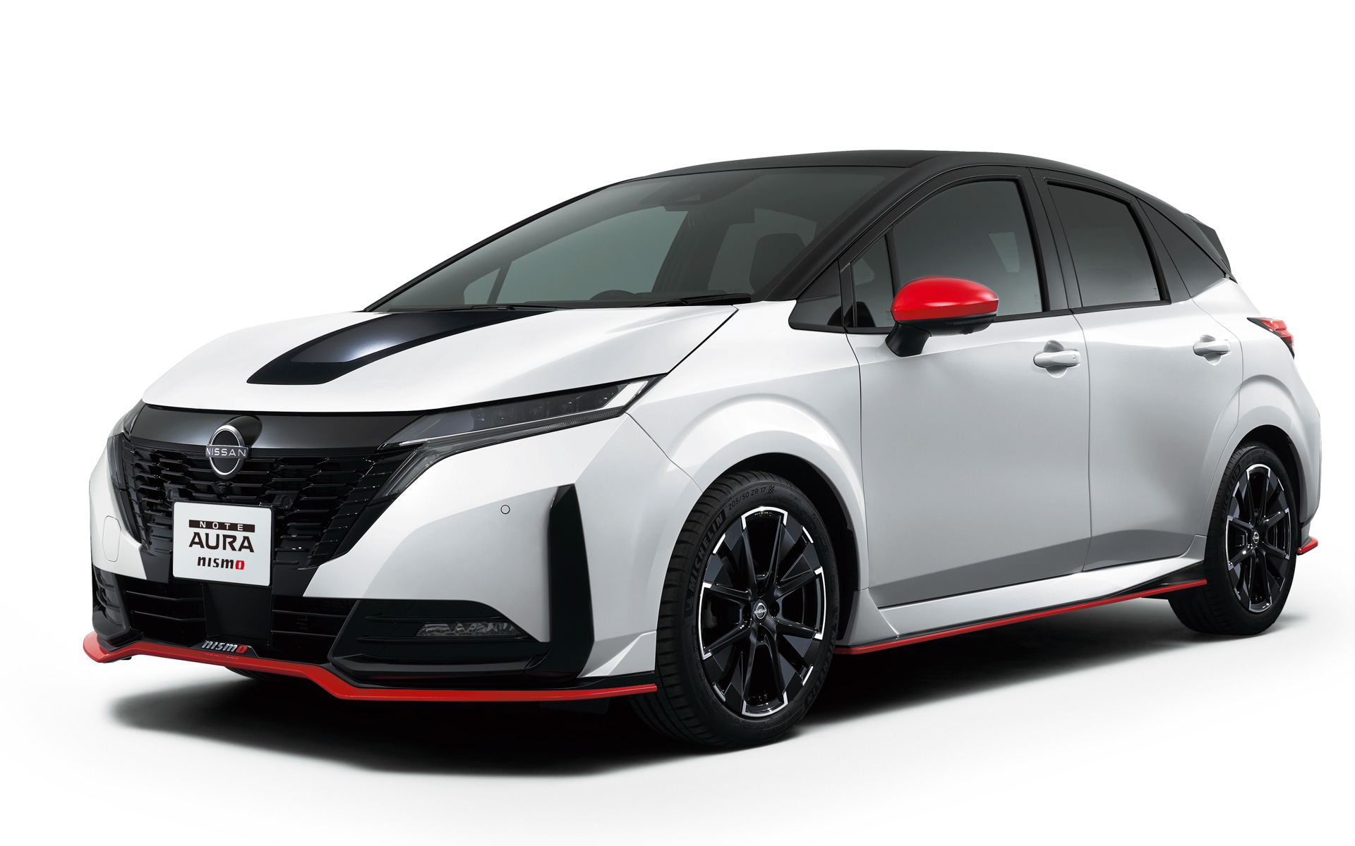 新型車「ノート オーラ NISMO」