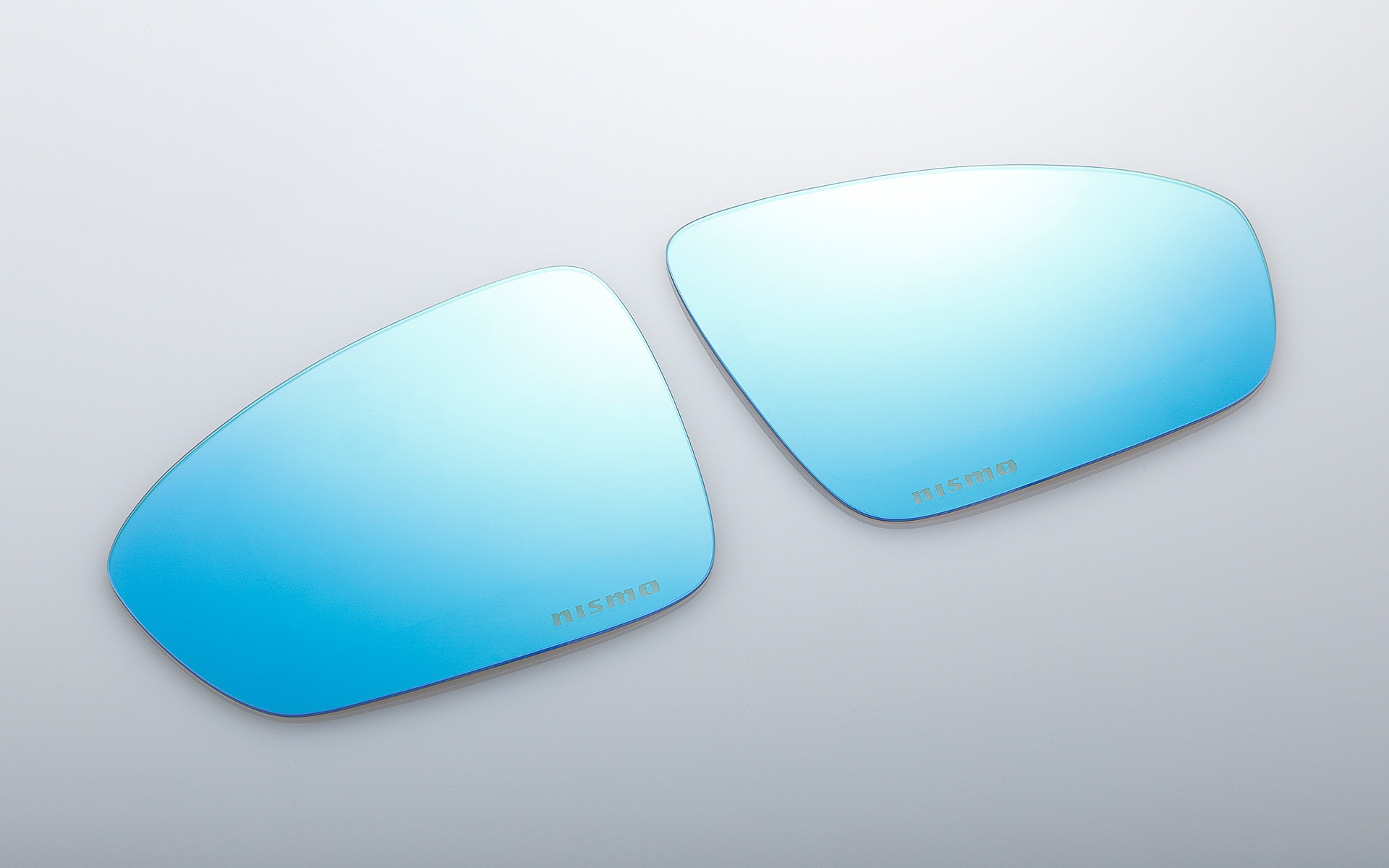 マルチファンクションブルーミラー