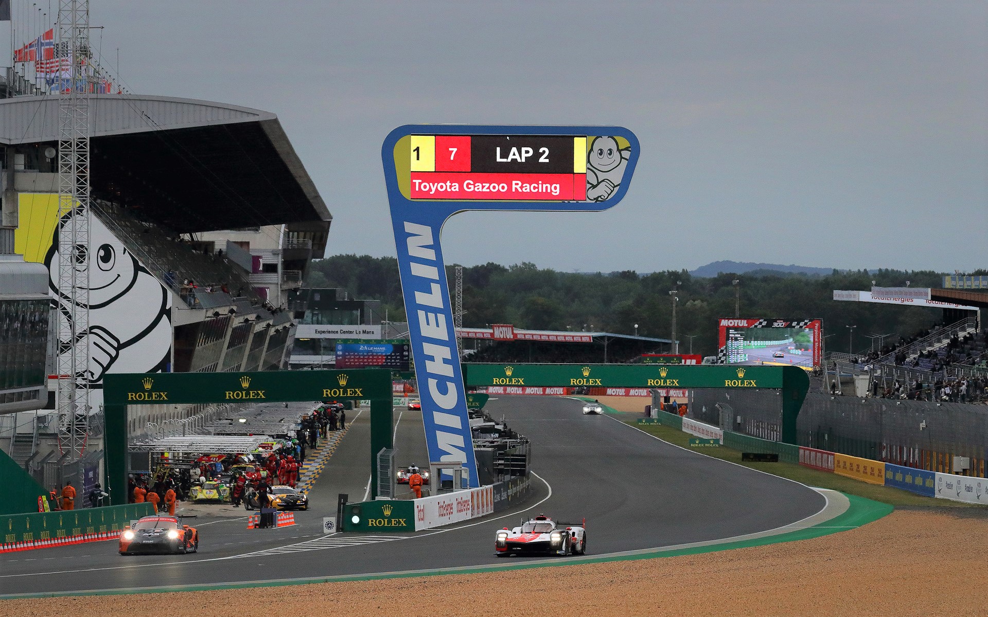 この後2台の「GR010 HYBRID」はハイパーポールに挑む