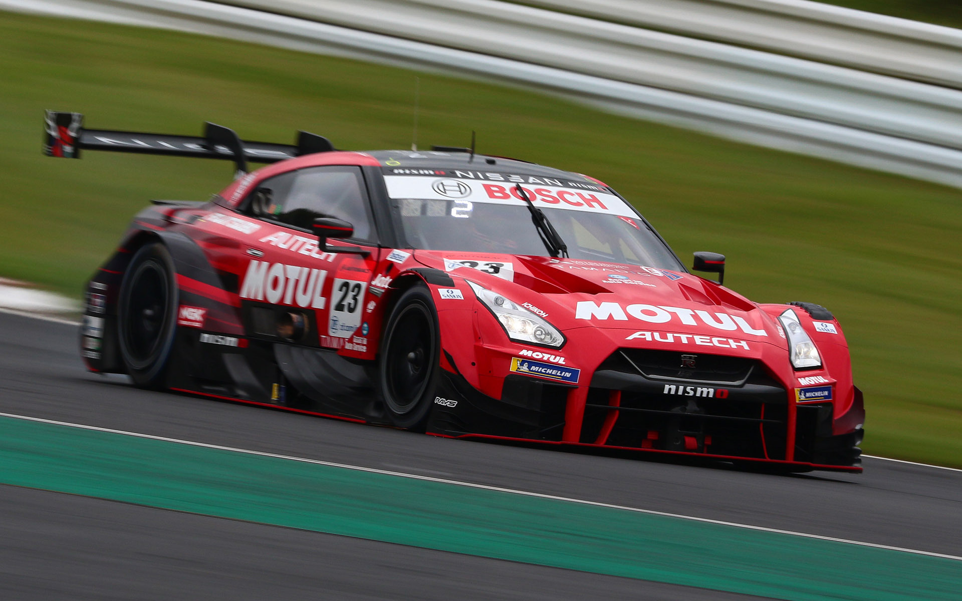 GT500クラス予選3位は23号車 MOTUL AUTECH GT-R（松田次生/ロニー・クインタレッリ組、MI）