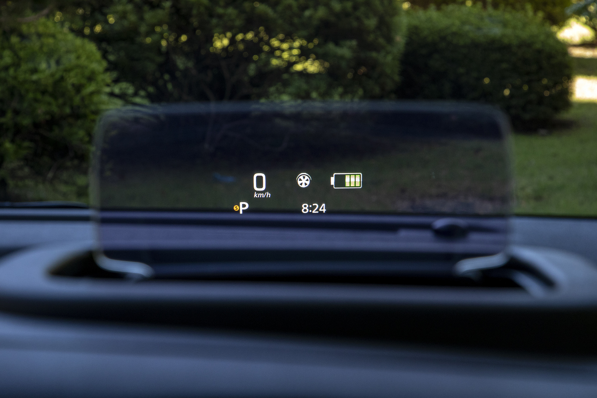 ヘッドアップディスプレイの表示パターン。視認性はよかった