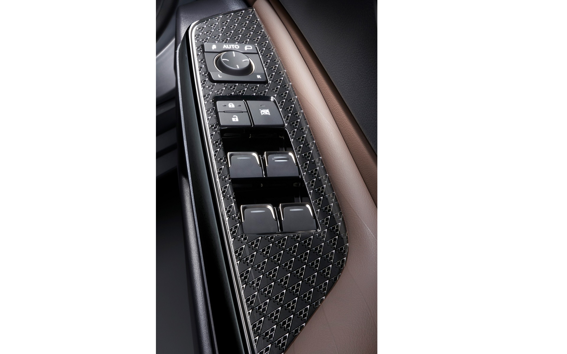 ドアスイッチベース　価格6万1600円