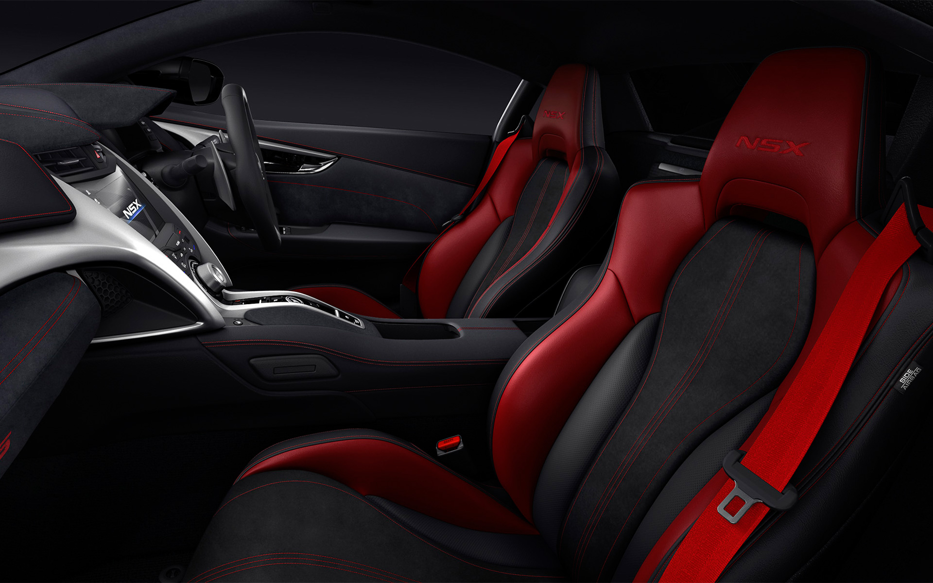 レッド（セミアニリンレザー×アルカンターラ）