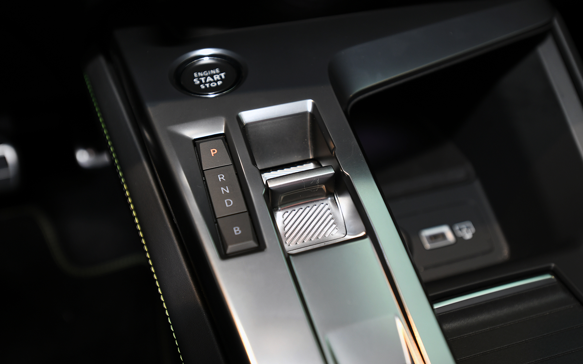 新しいオートマチックセレクターを採用