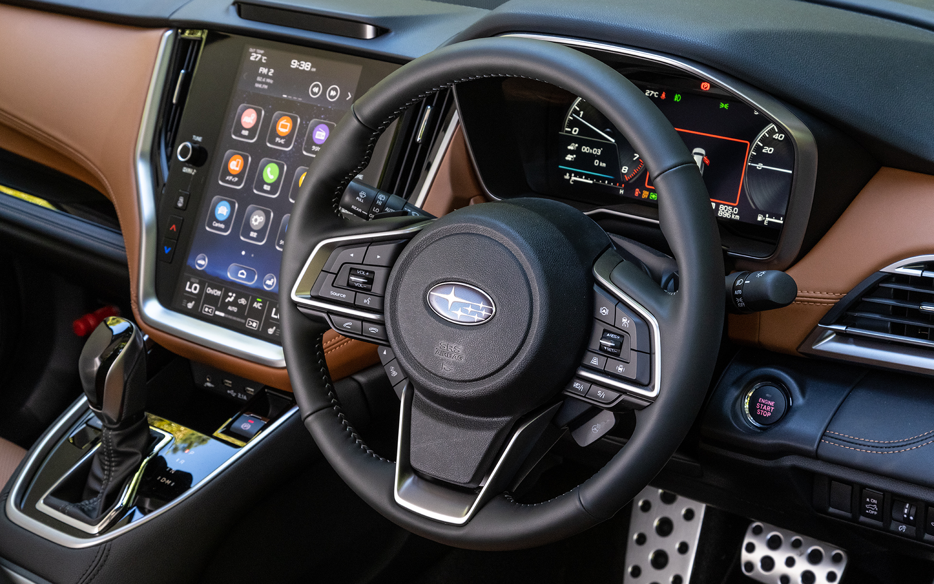 Limited EXには高触感革を採用した本革巻ステアリングが標準