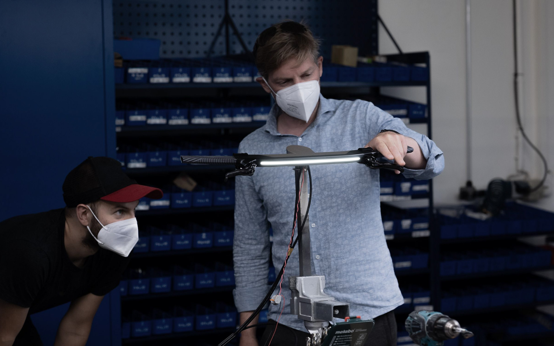 フレームと一体化したハンドル