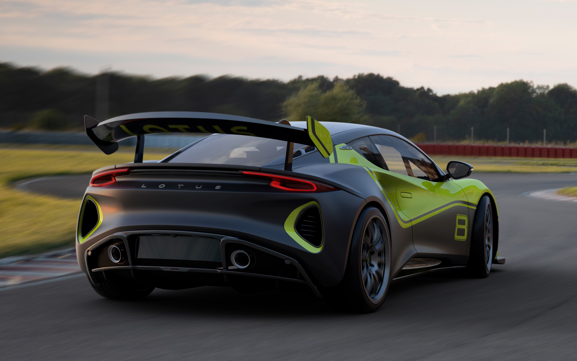 レース車両「エミーラ GT4」